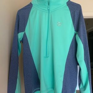 Half zip sweatshirt